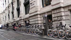 http://www.its-p21.com/active/images/velib01.jpg